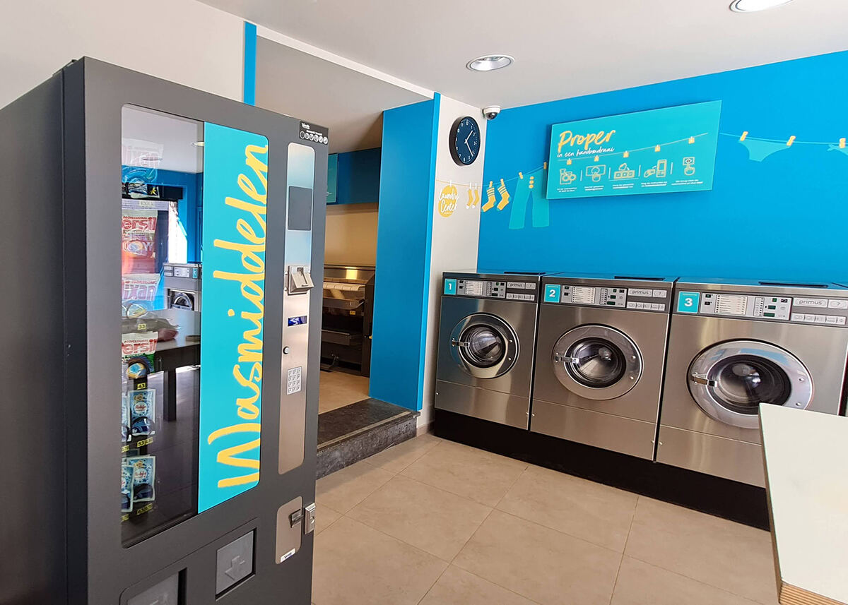 Laundry Center Asse met wasmiddelautomaat en wasautomaten